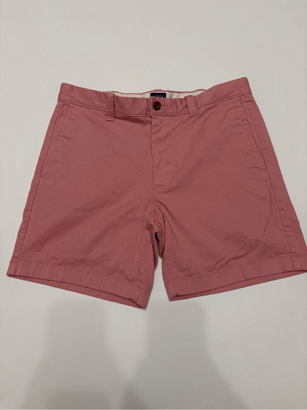 J. Crew Men's Dusty Rose Flat-Front Chino Shorts Sz 32 casual business wear